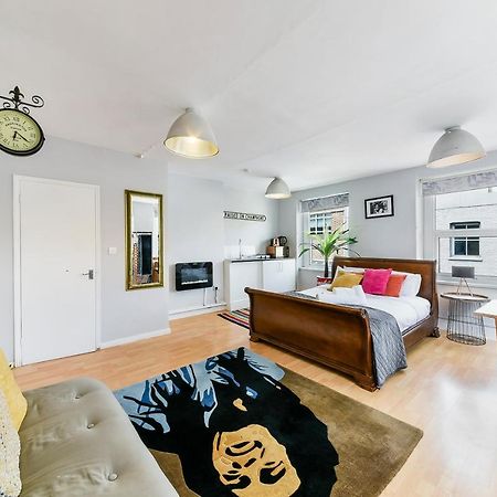 Bob Marley Studio - Shoreditch Near Liverpool Street London Exterior photo